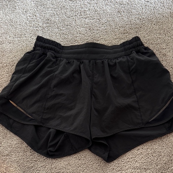 lululemon athletica Pants - Lululemon Hotty Hot Short II size 8